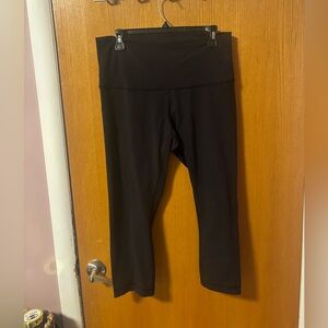Lululemon Wunder Under Crops